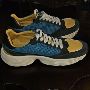 Coach C152 TECH RUNNER